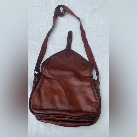 Satchel and Fable leather bag - Picture 2 of 4